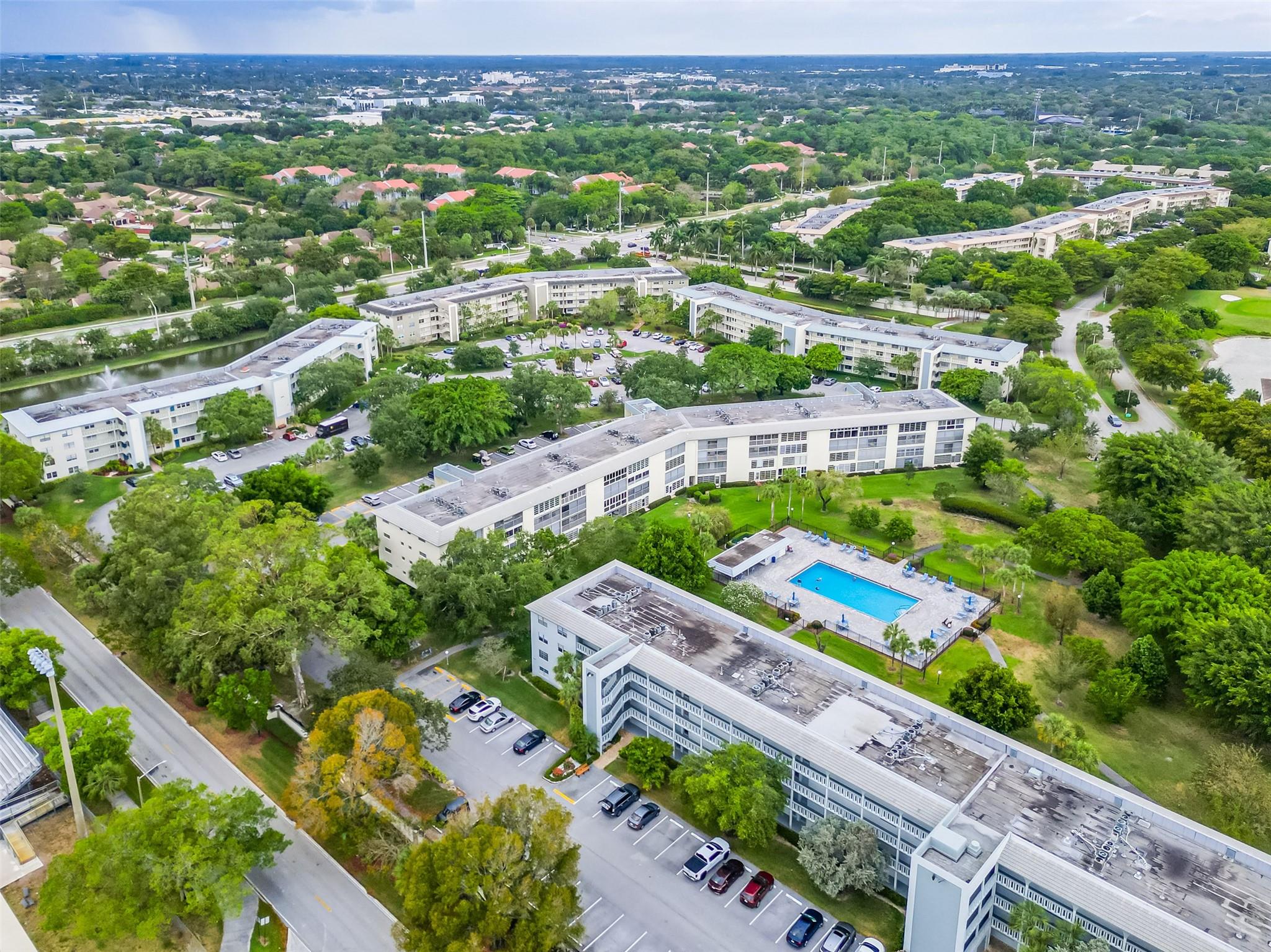 WYNMOOR VILLAGE - Residential