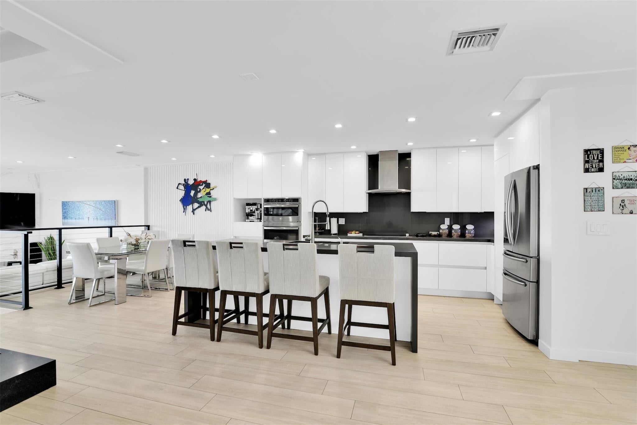 1035 Boca Cove Lane