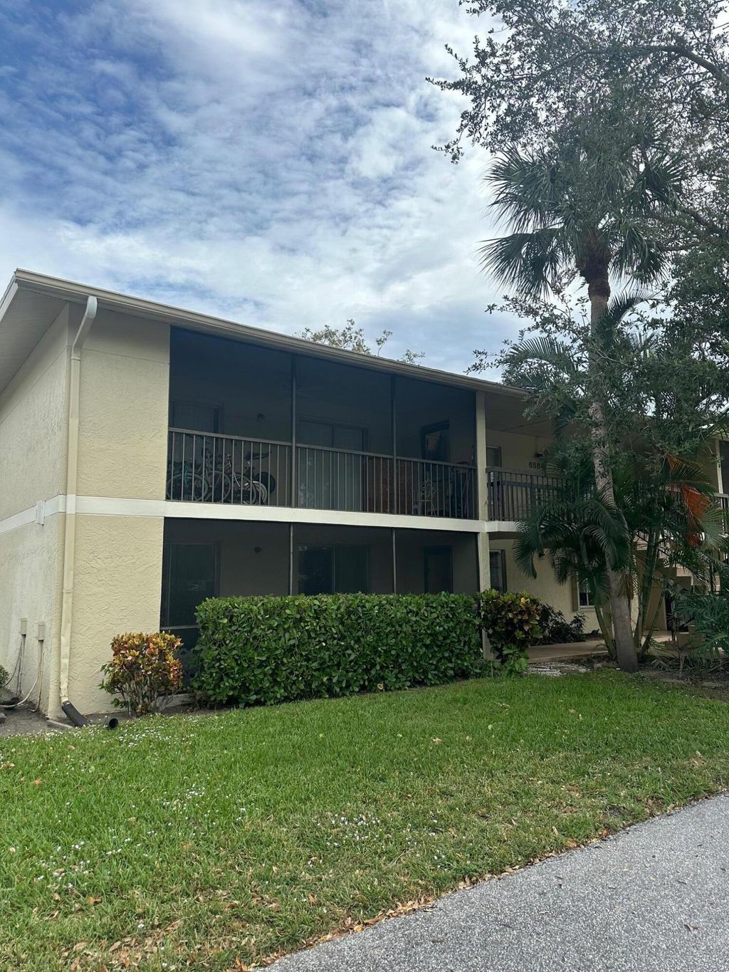 Photo of 6564 Chasewood Drive #A, Jupiter, FL 33458 (MLS # R11039051)