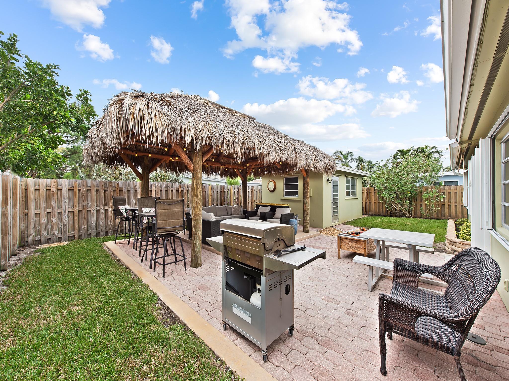 NORTH ANDREWS GARDENS - Residential