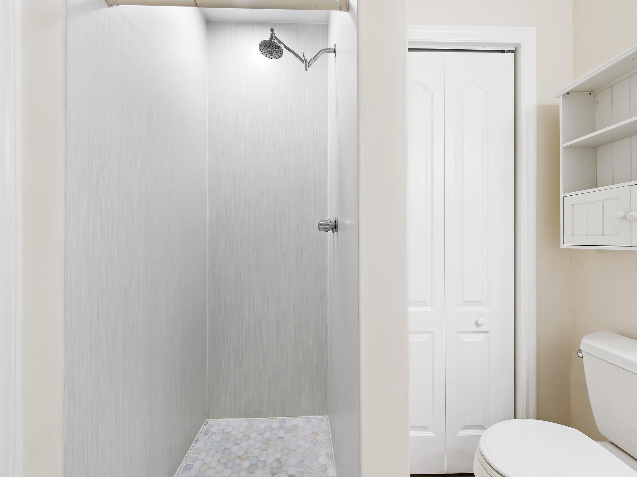 NORTH ANDREWS GARDENS - Residential