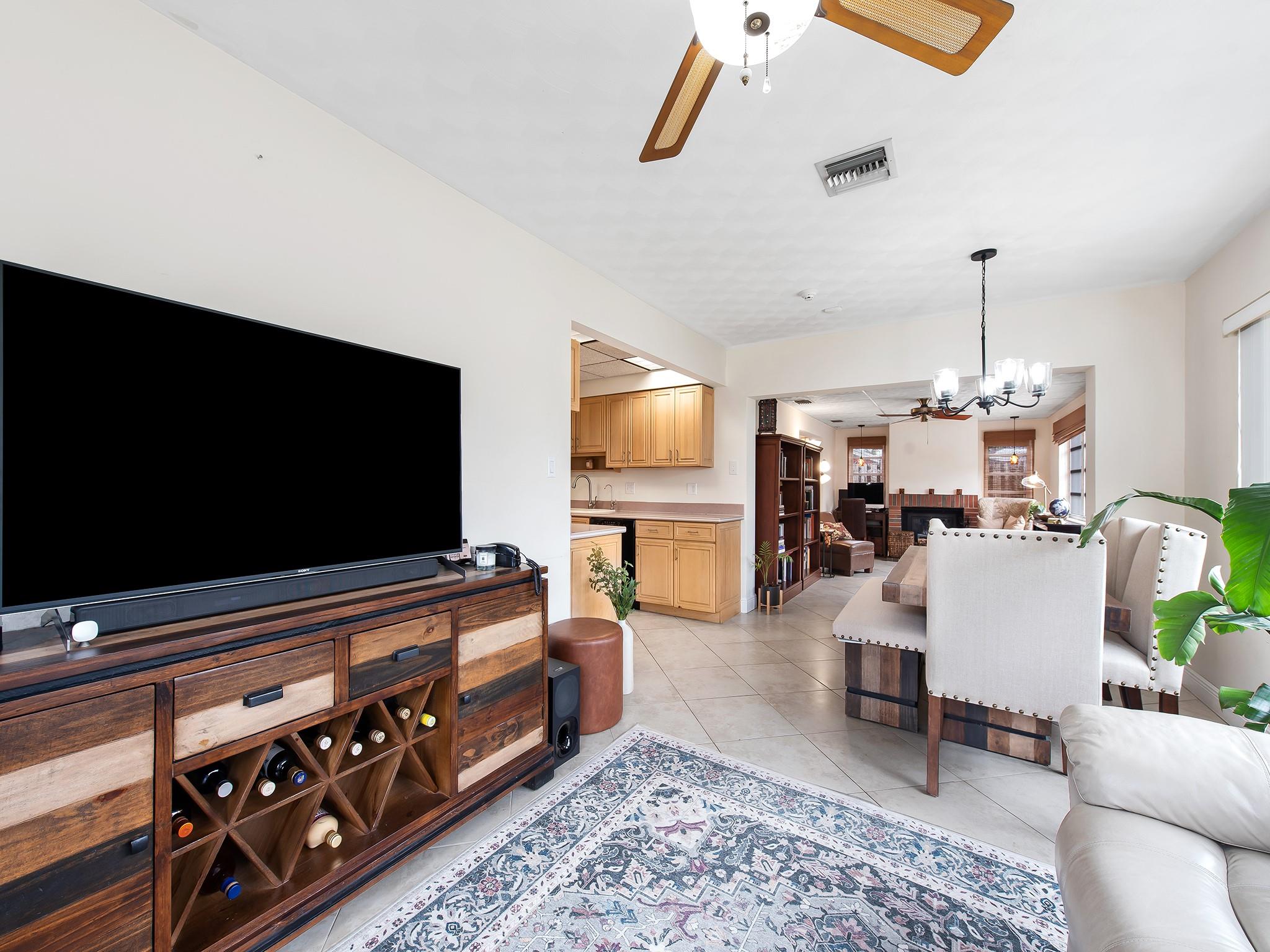 NORTH ANDREWS GARDENS - Residential