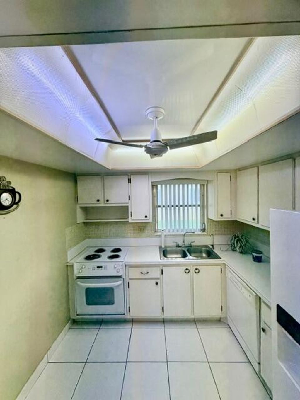 Photo of 2581 Barkley Drive W #H, West Palm Beach, FL 33415 (MLS # R11136954)