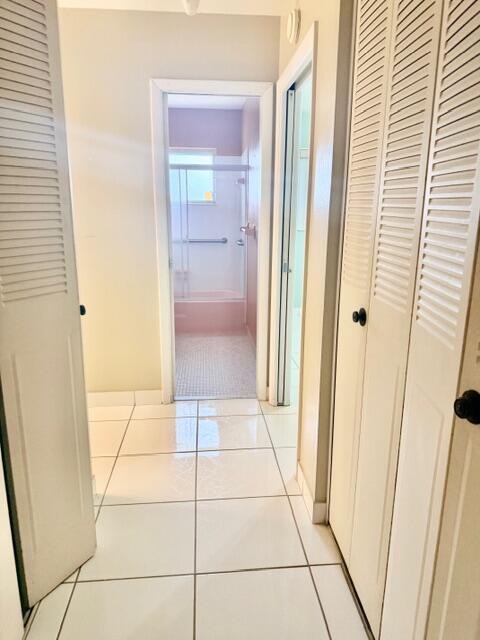 CRESTHAVEN VILLAS 11 COND - Residential