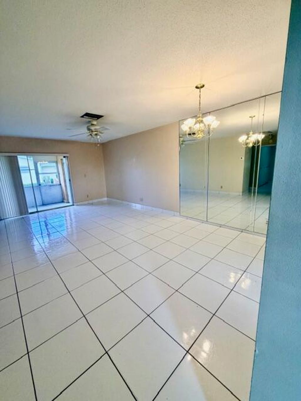 Photo of 2581 Barkley Drive W #H, West Palm Beach, FL 33415 (MLS # R11136954)