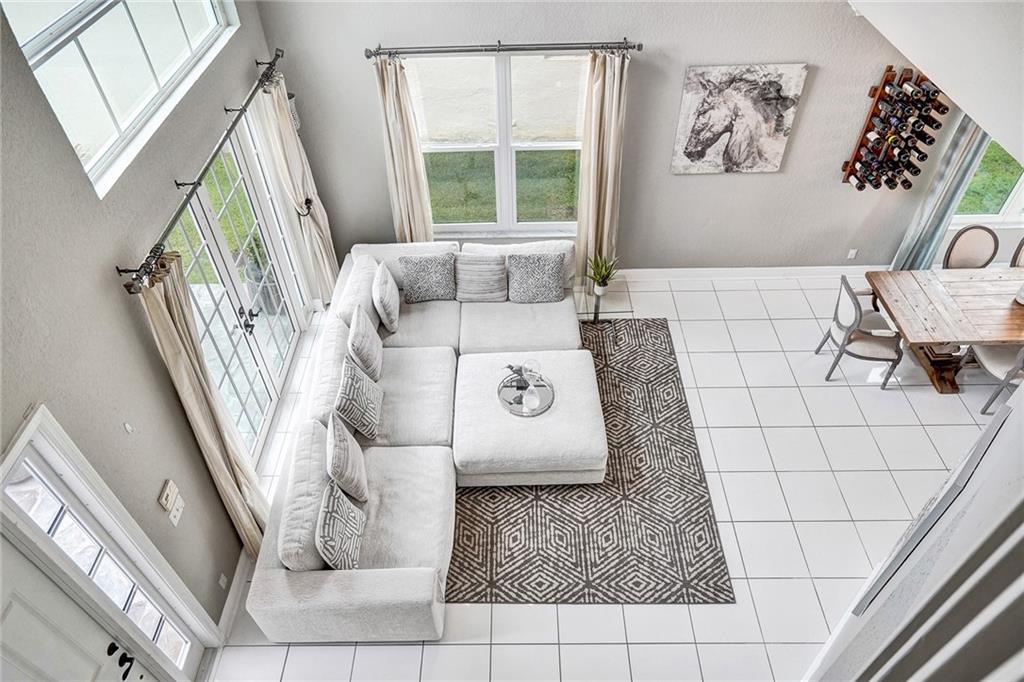 HARBOUR SPRINGS AT MISSIO - Residential