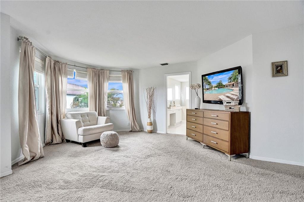 HARBOUR SPRINGS AT MISSIO - Residential