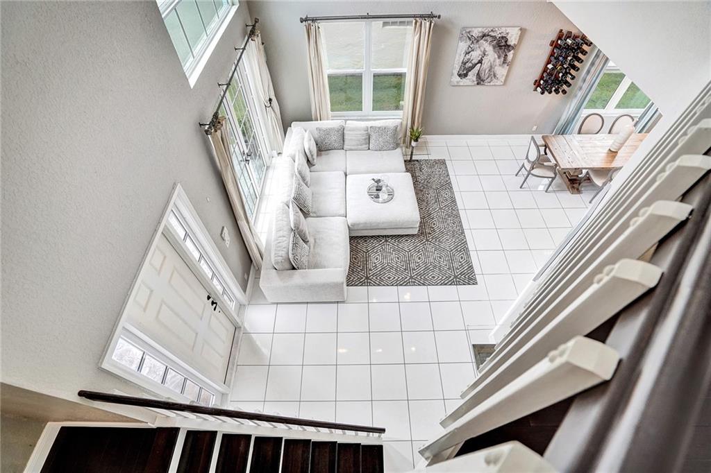 HARBOUR SPRINGS AT MISSIO - Residential