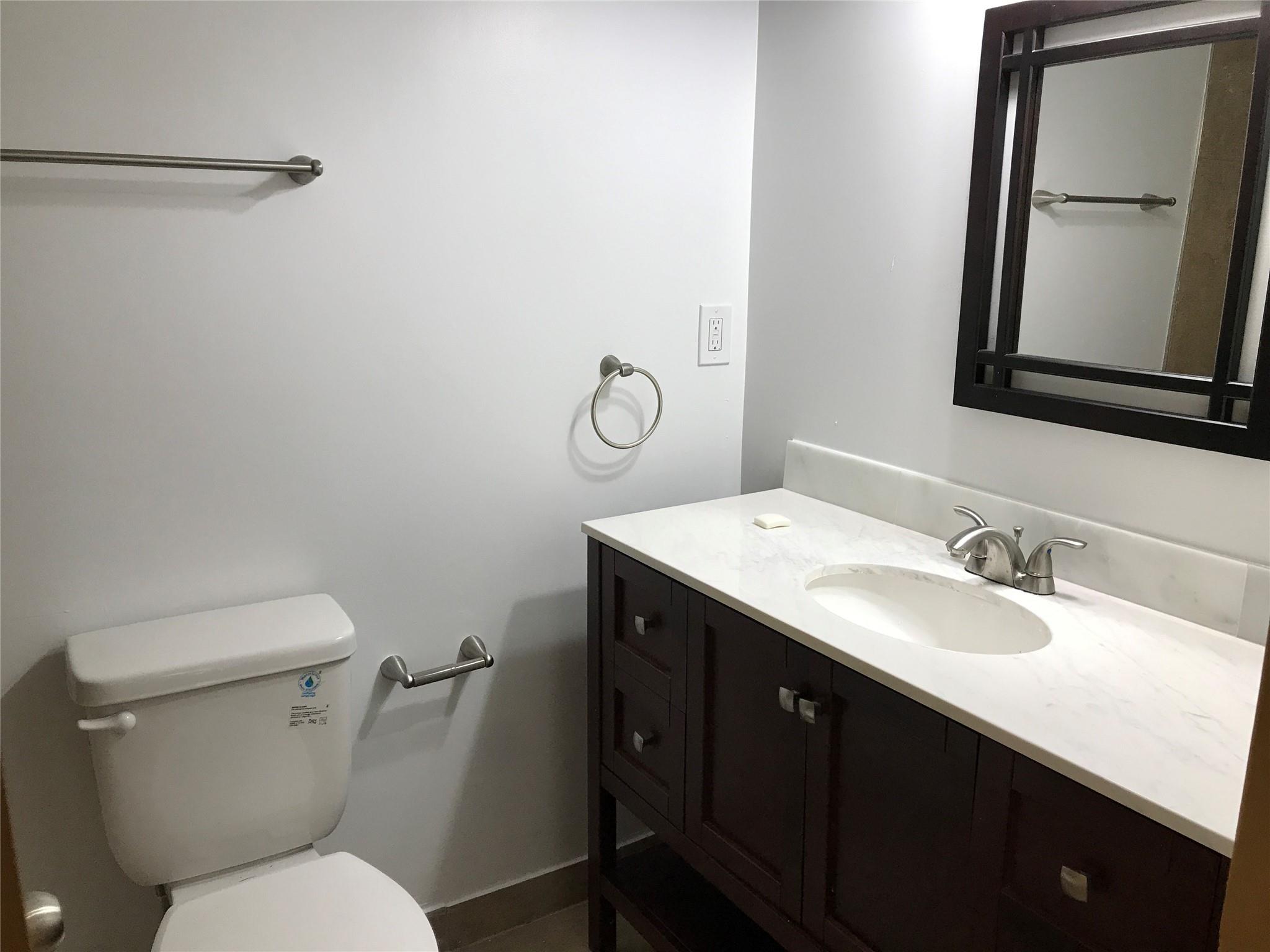 HERITAGE CIRCLE - Residential