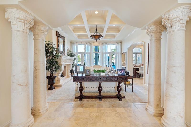 ISLA BAHIA - Residential