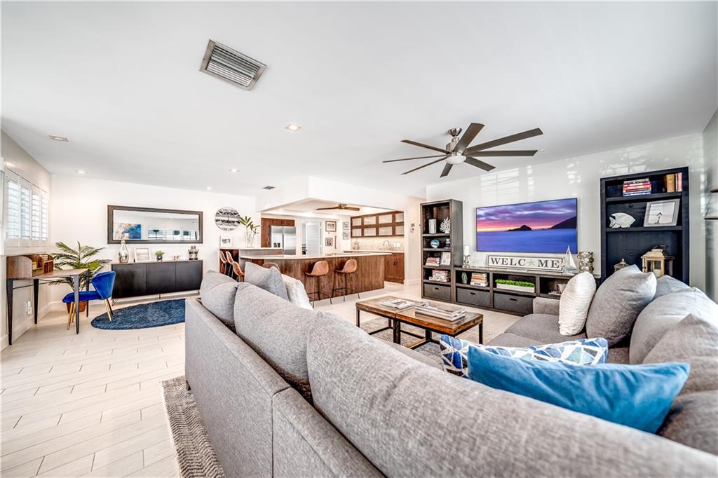 Las Olas By The Sea Ext 7 - Residential