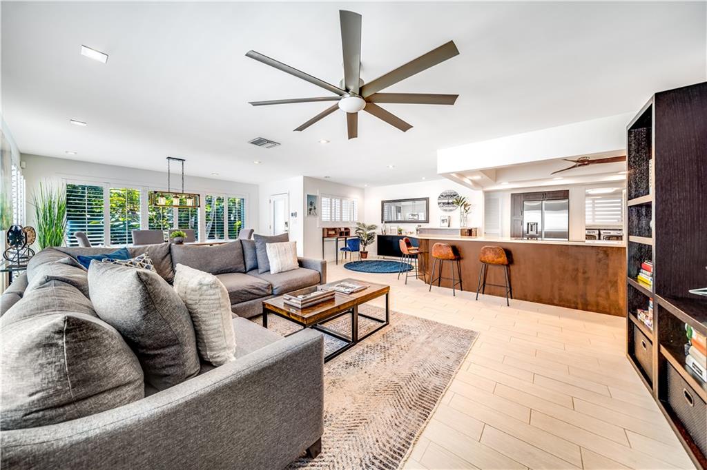 Las Olas By The Sea Ext 7 - Residential