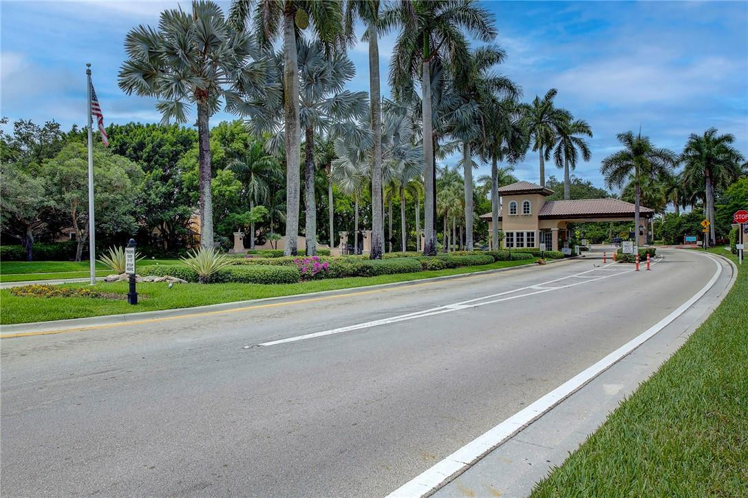 HERON COVE - Residential