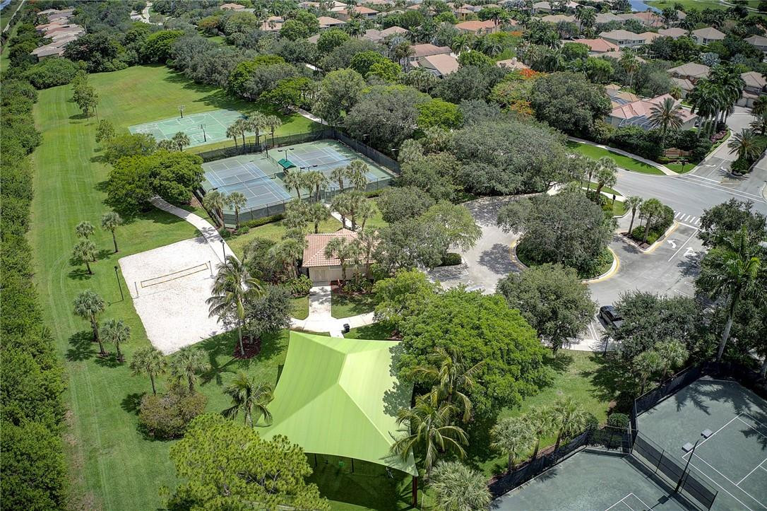 HERON COVE - Residential