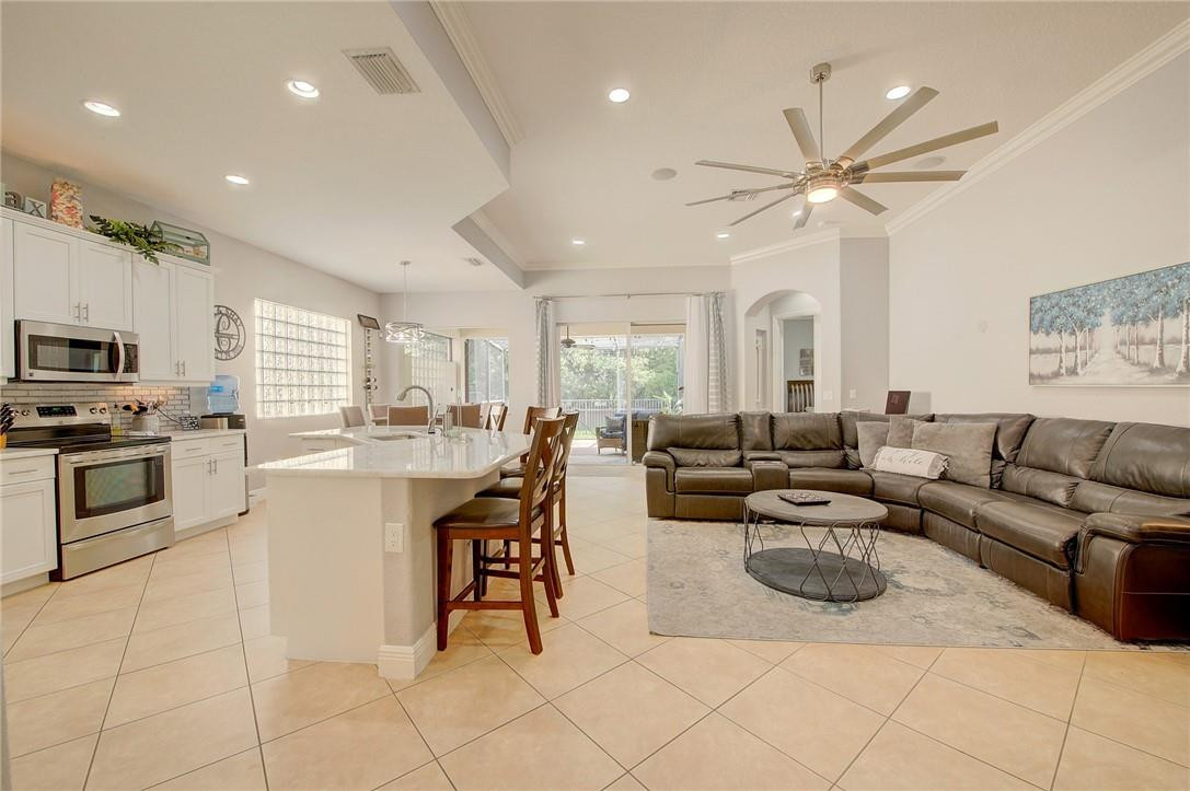 HERON COVE - Residential