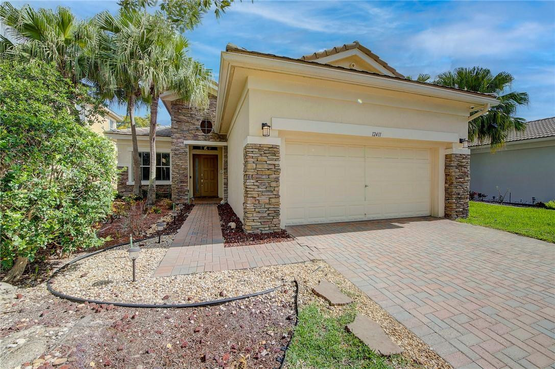 HERON COVE - Residential