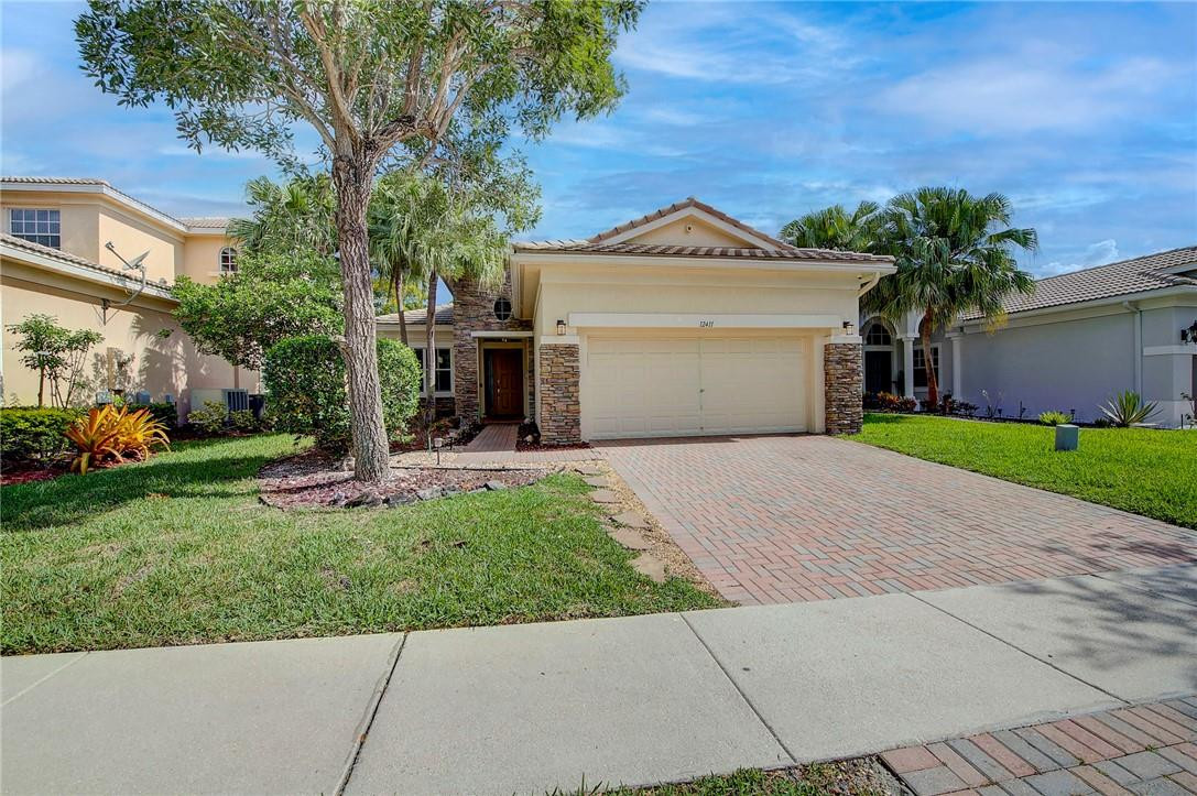 HERON COVE - Residential