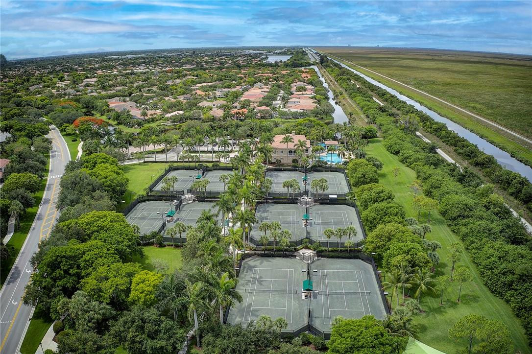 HERON COVE - Residential