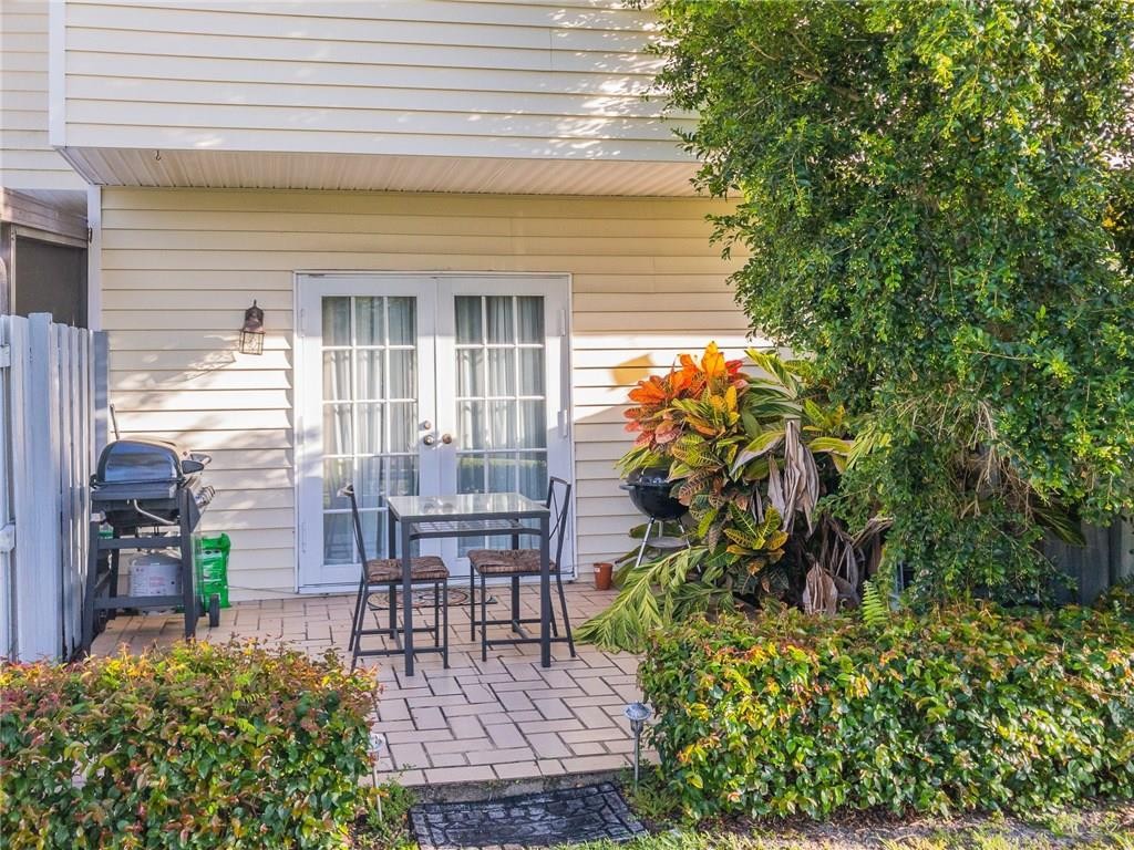 Edgewater Townhome - Residential