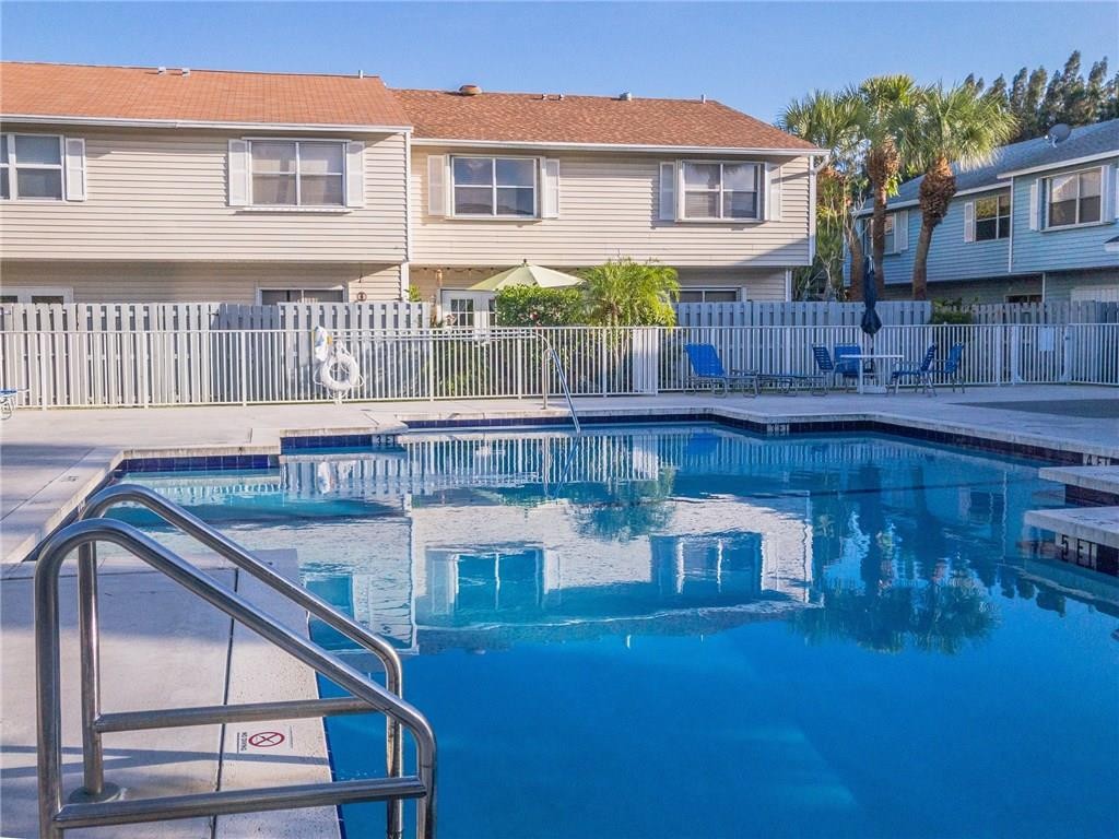 Edgewater Townhome - Residential