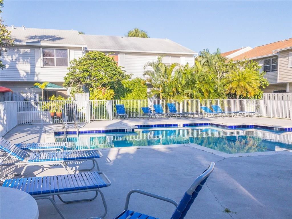 Edgewater Townhome - Residential