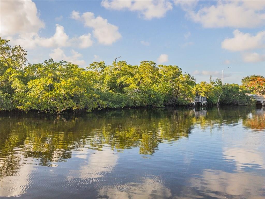 Edgewater Townhome - Residential