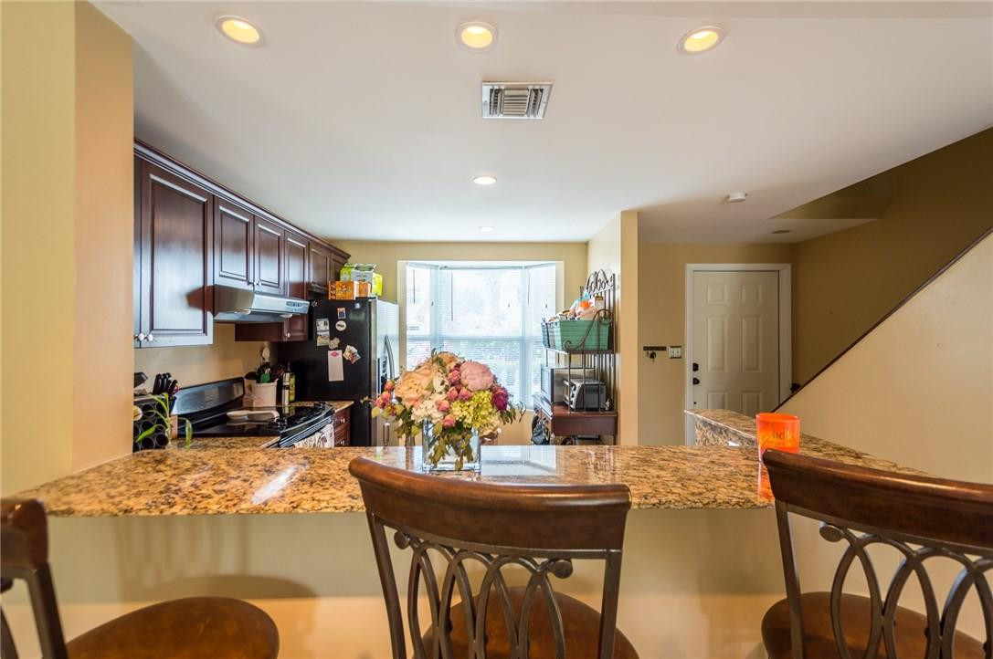 Edgewater Townhome - Residential