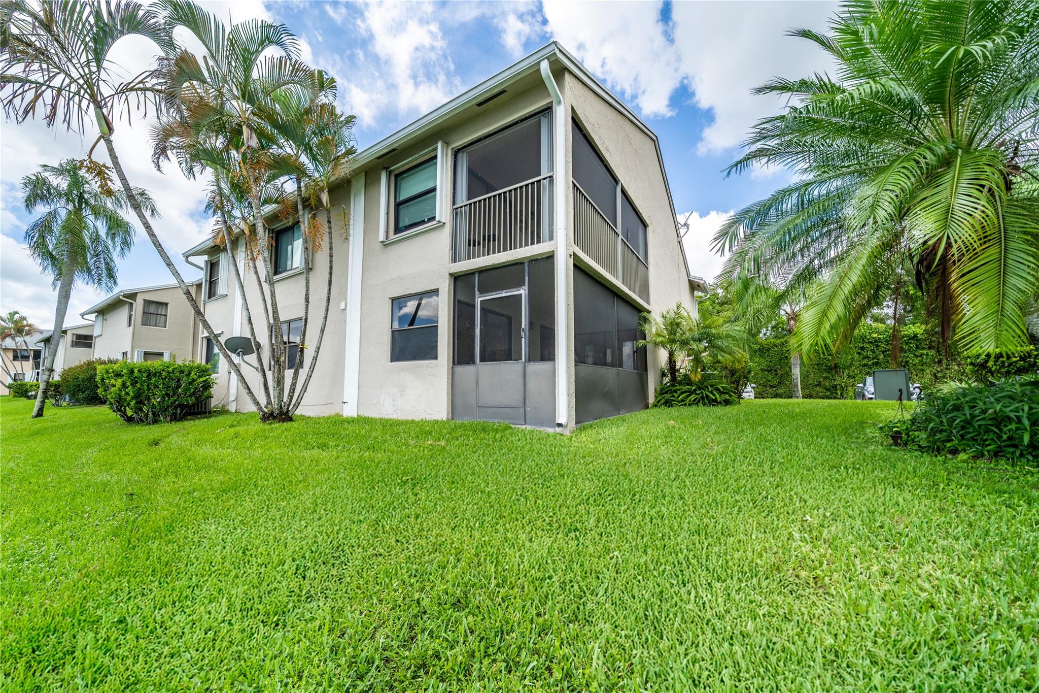 Lakeshore Condo - Residential Lease