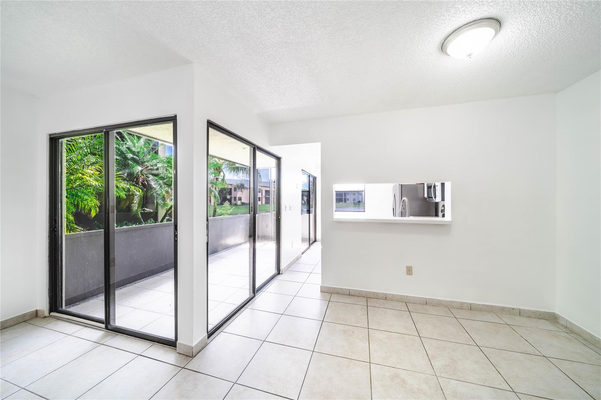 Lakeshore Condo - Residential Lease