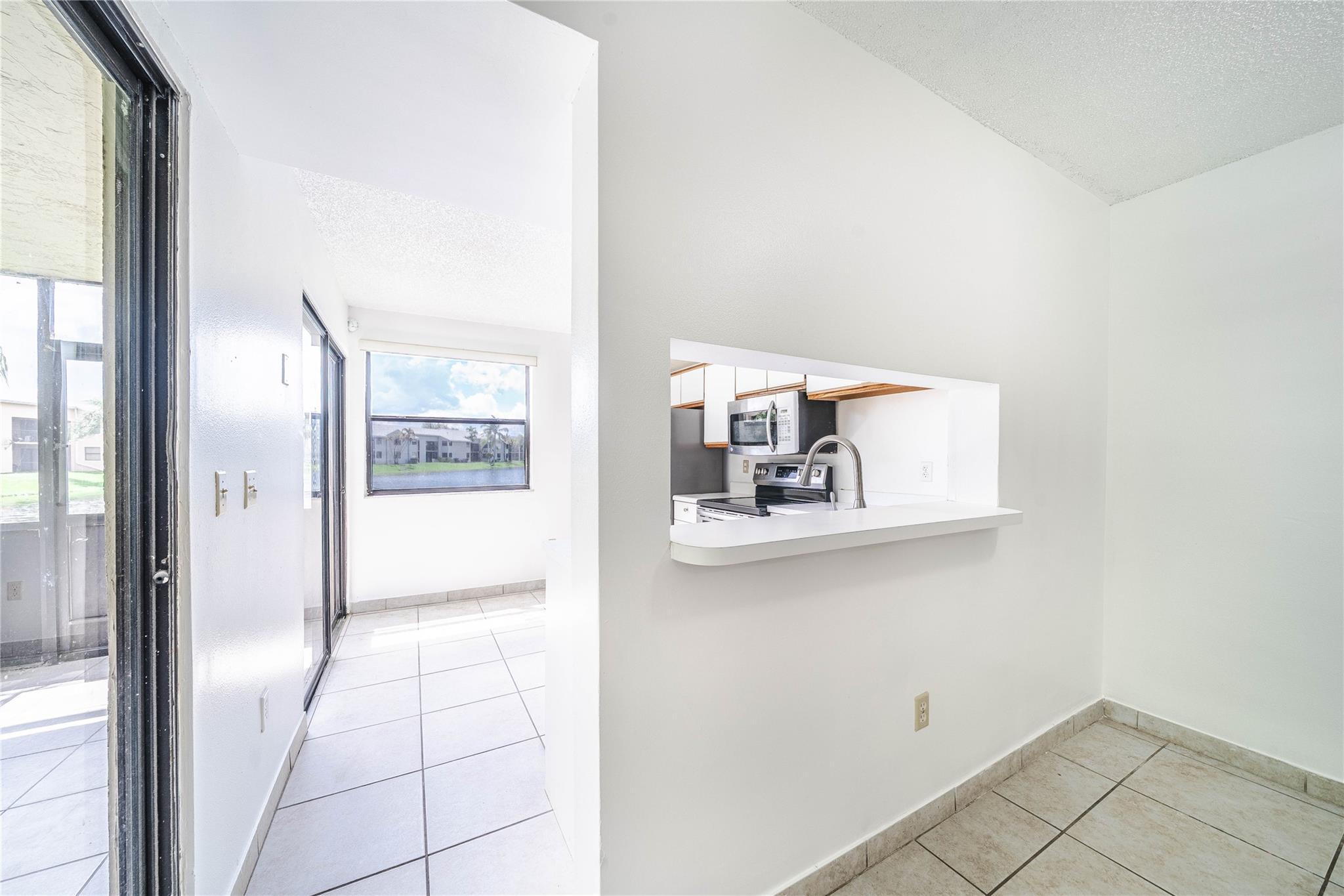 Lakeshore Condo - Residential Lease
