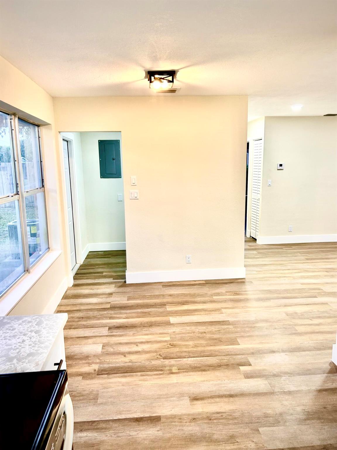 1210 W 26th Court