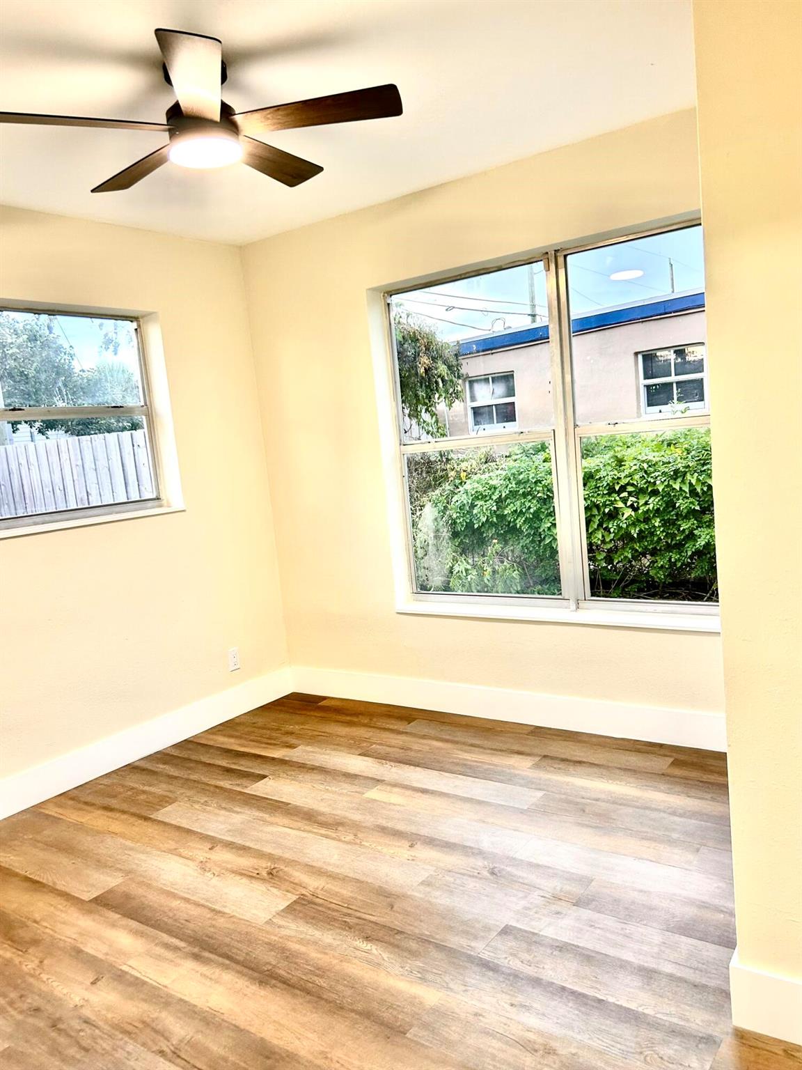 MONROE HEIGHTS - Residential