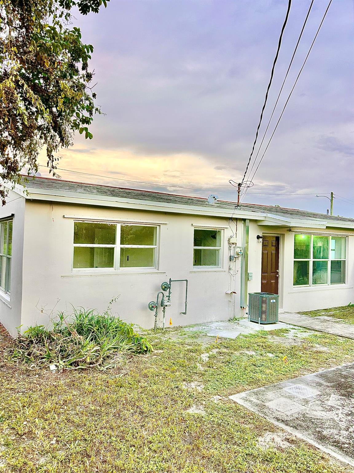 MONROE HEIGHTS - Residential