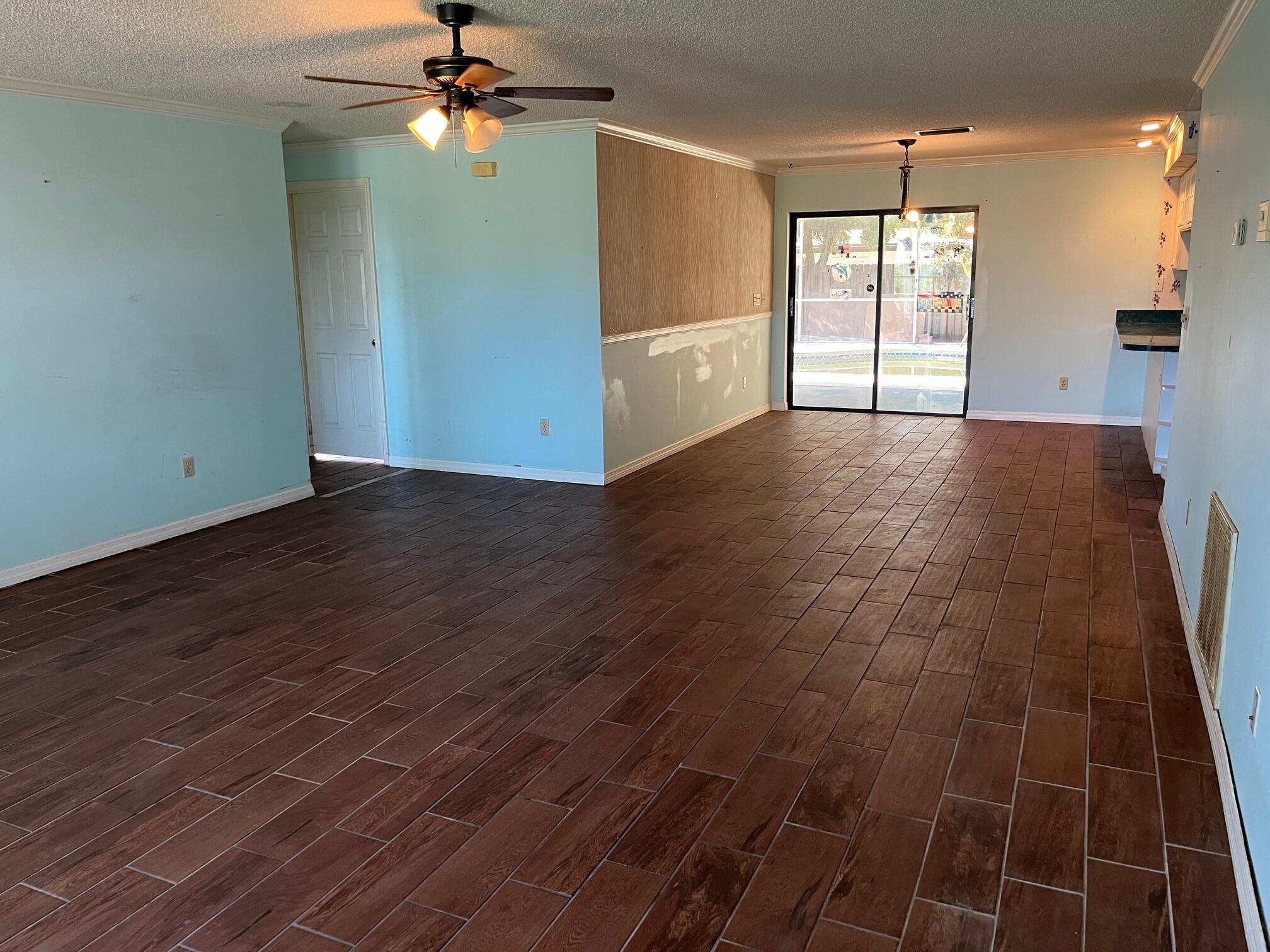 ROYAL POINCIANA PARK NO 1 - Residential