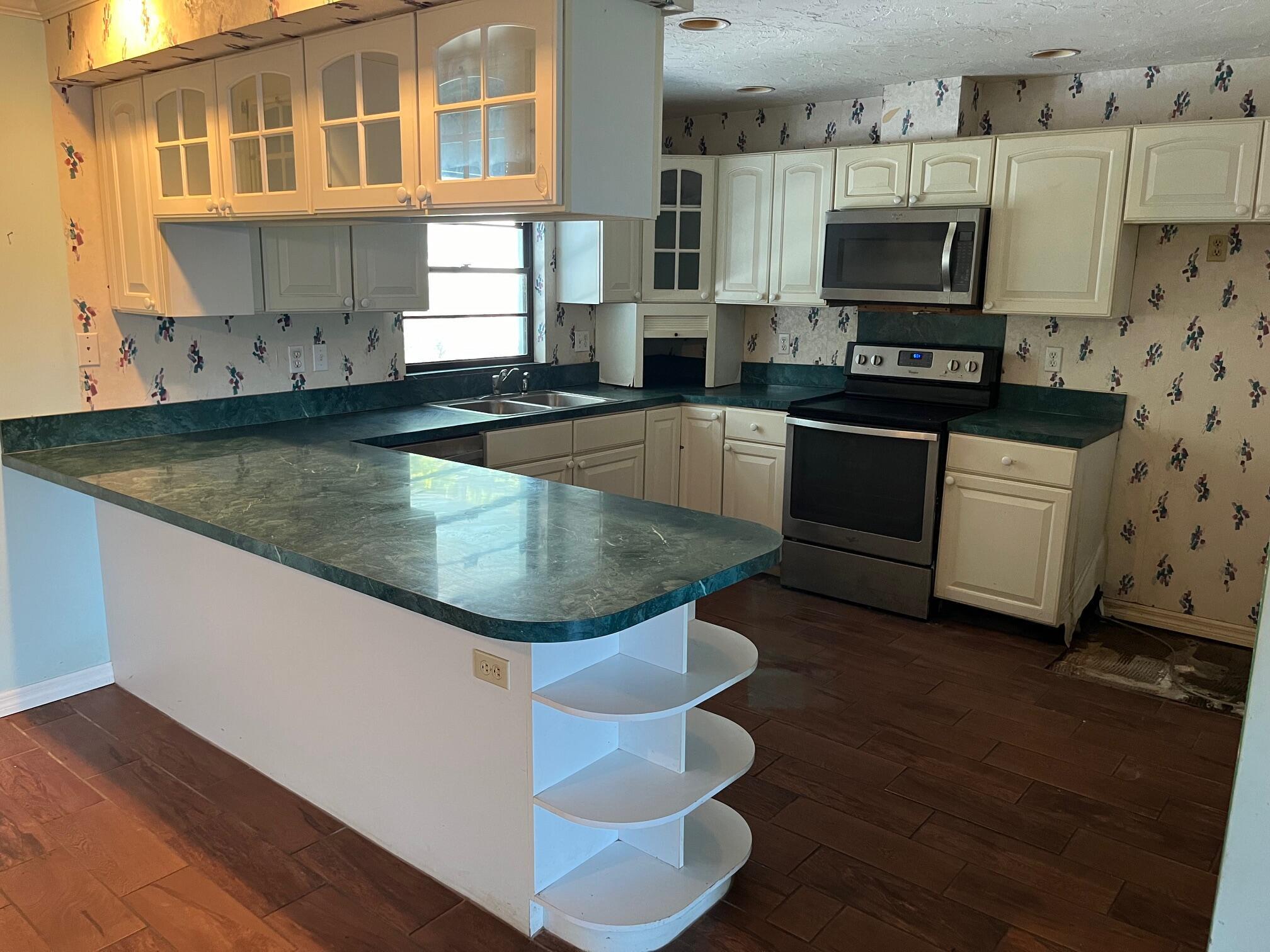 ROYAL POINCIANA PARK NO 1 - Residential