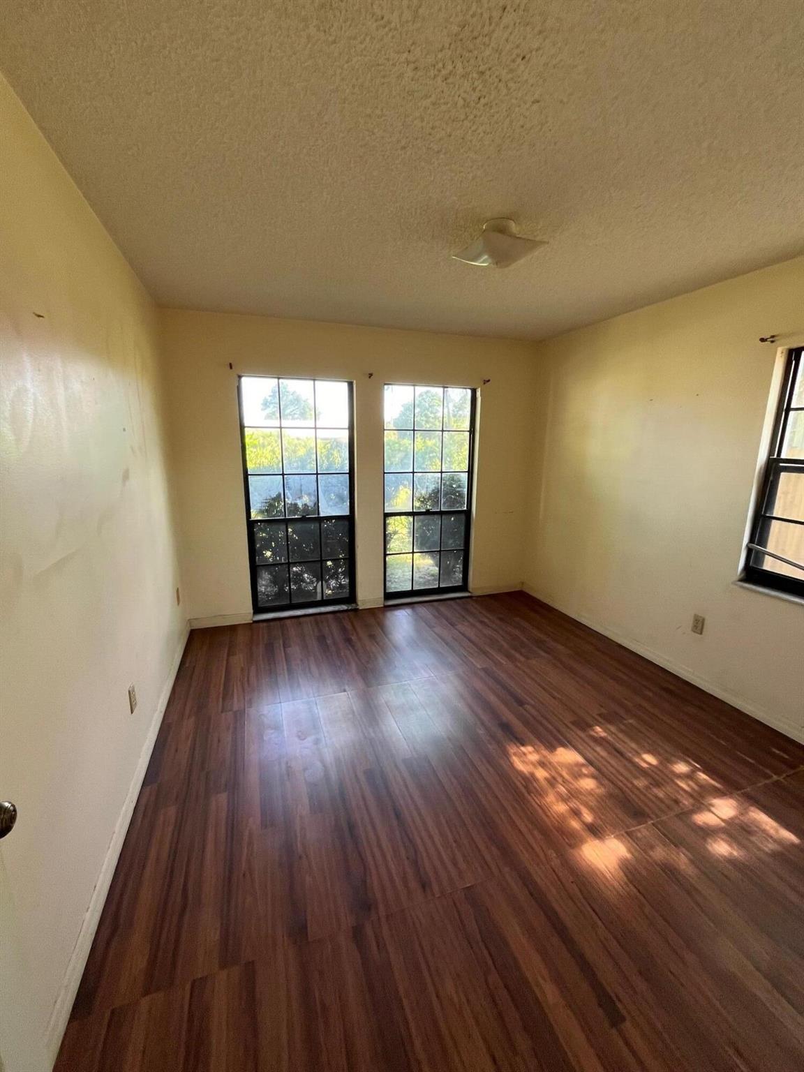 ROYAL POINCIANA PARK NO 1 - Residential