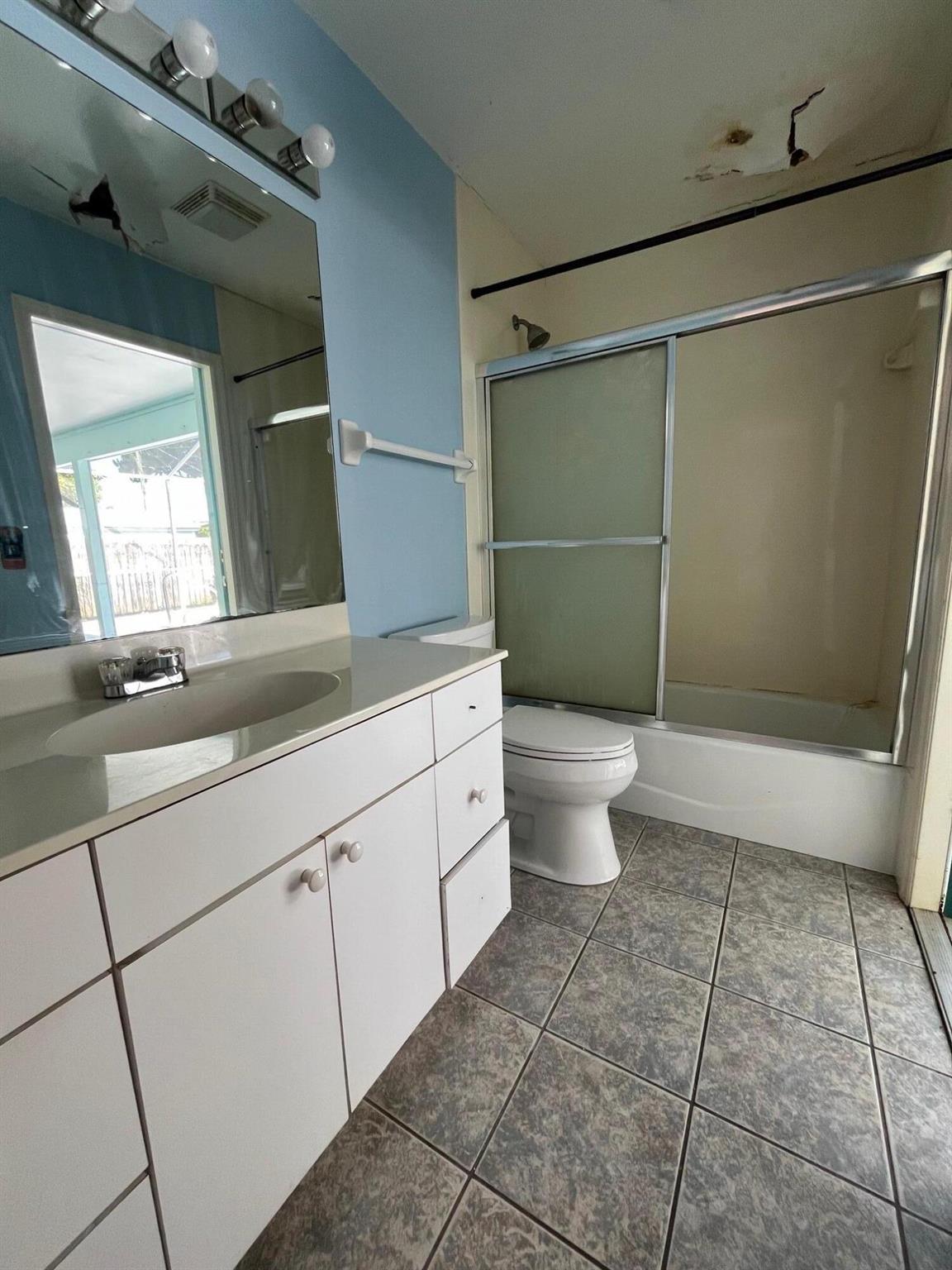 ROYAL POINCIANA PARK NO 1 - Residential