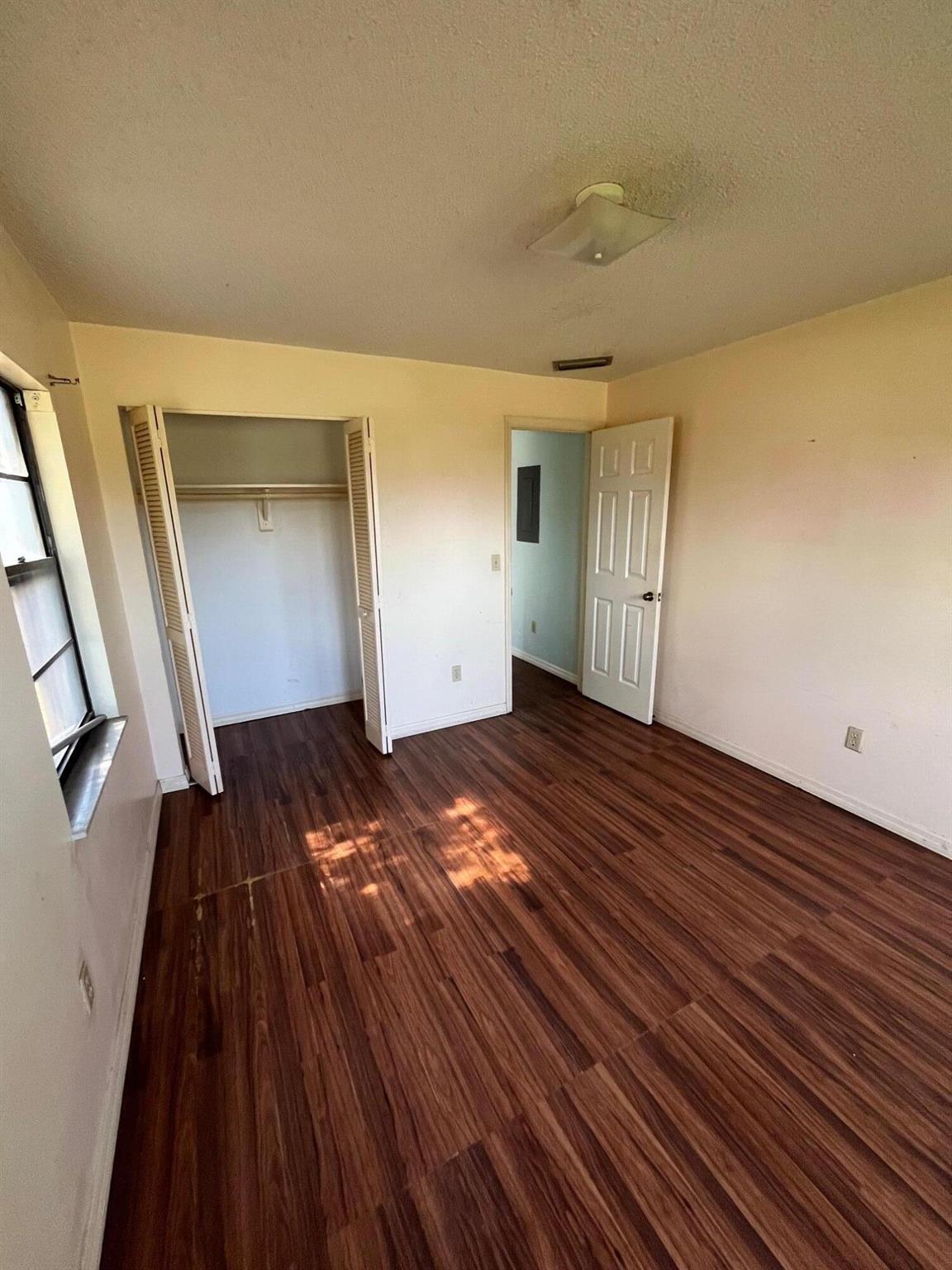 ROYAL POINCIANA PARK NO 1 - Residential