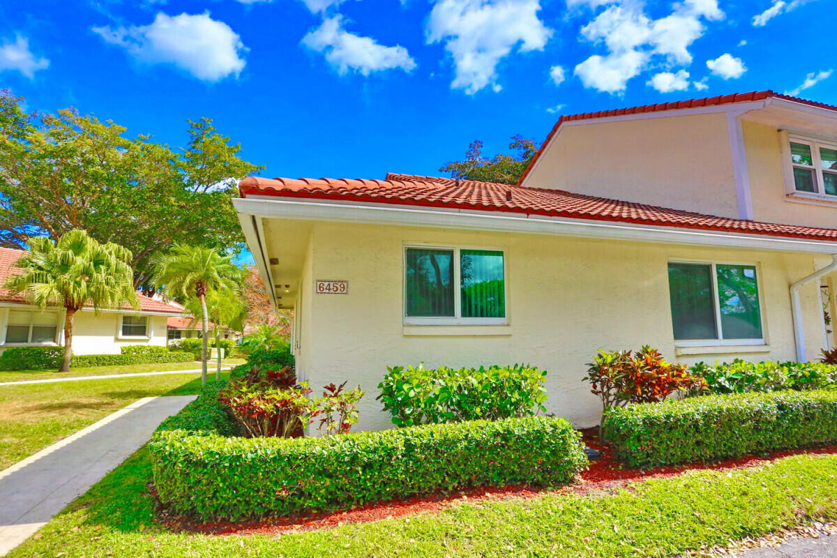 BOCA WALK - Residential Lease
