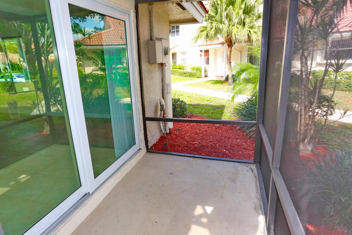 BOCA WALK - Residential Lease