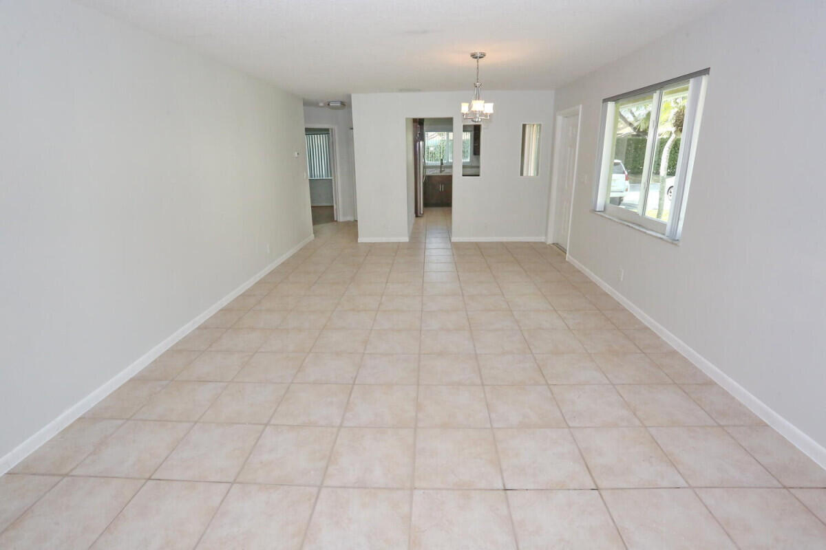 BOCA WALK - Residential Lease