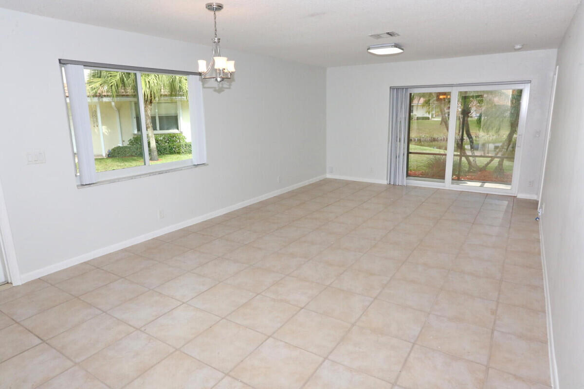 BOCA WALK - Residential Lease