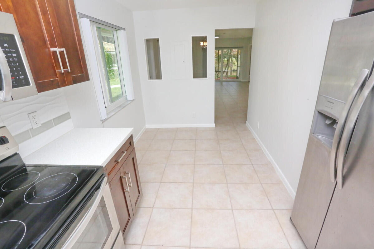 BOCA WALK - Residential Lease