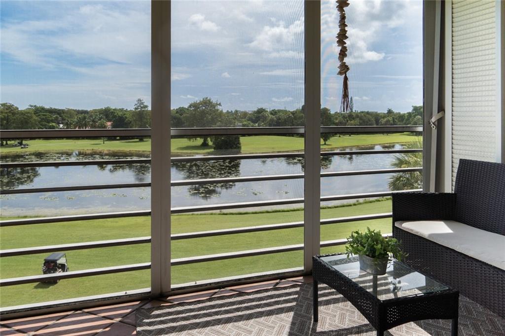 PALM AIRE COUNTRY CLUB - Residential