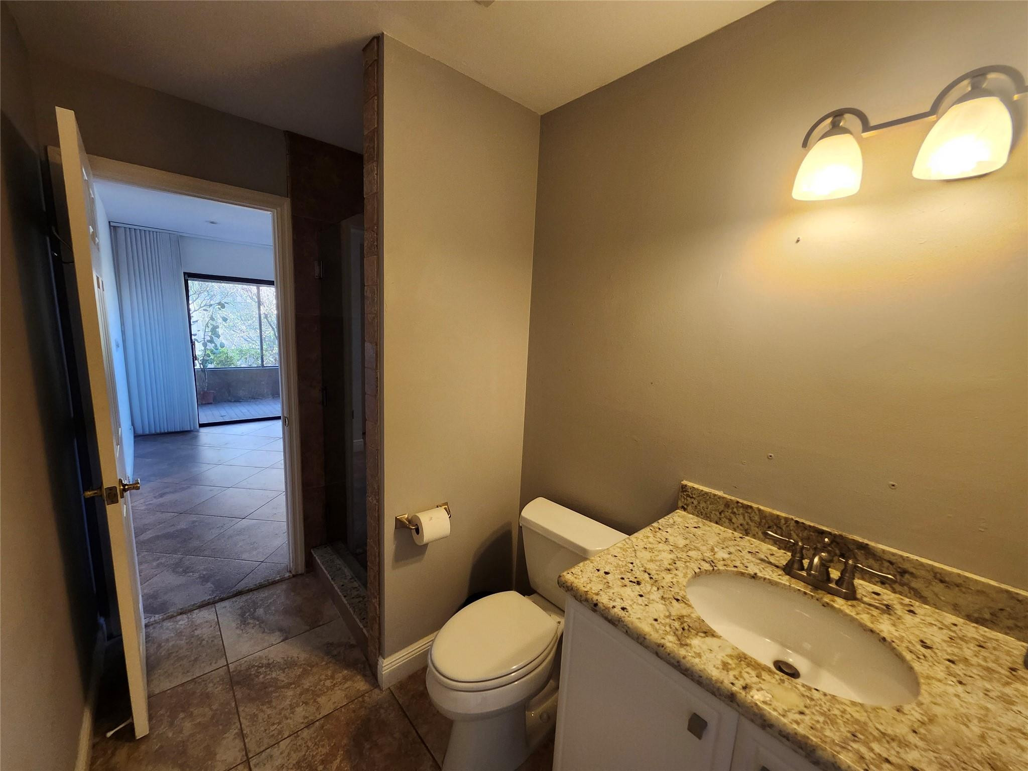 TOWNHOUSES@EMERALD HILLS - Residential