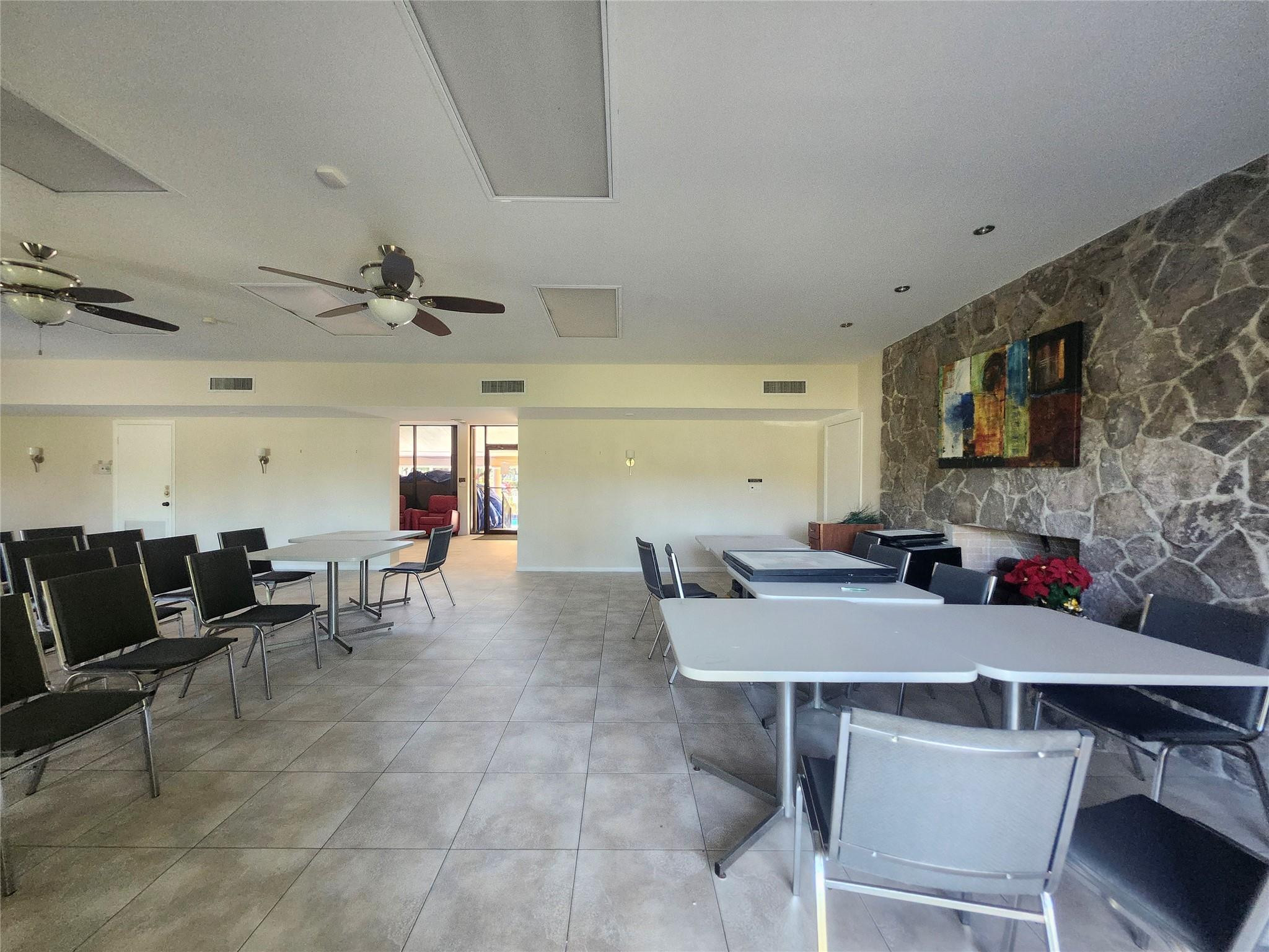 TOWNHOUSES@EMERALD HILLS - Residential