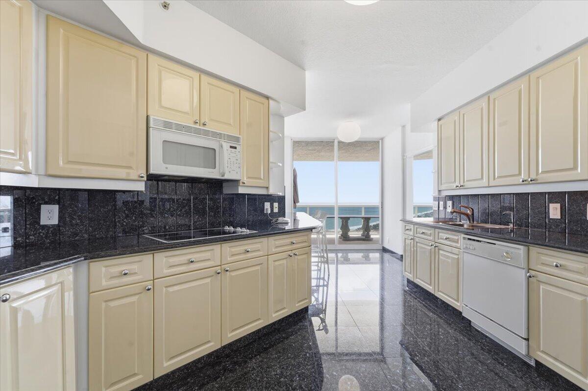 L'Hermitage - Residential