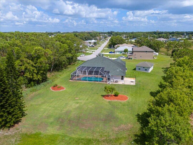 PORT ST LUCIE SECTION 48 1ST REPLAT - Residential