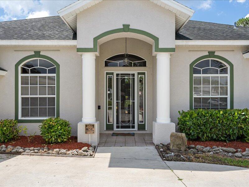 PORT ST LUCIE SECTION 48 1ST REPLAT - Residential