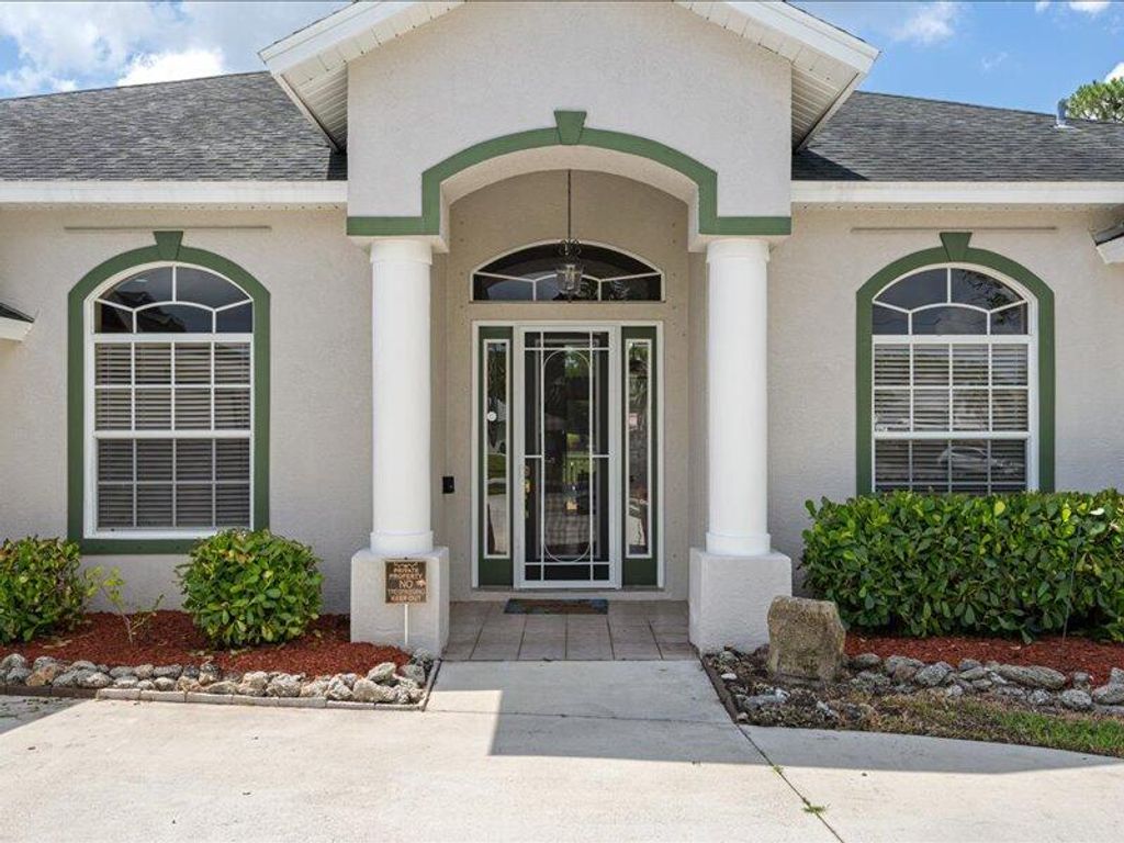 Photo of 6575 NW Pomona Court, Port Saint Lucie, FL 34983 (MLS # R11167489)